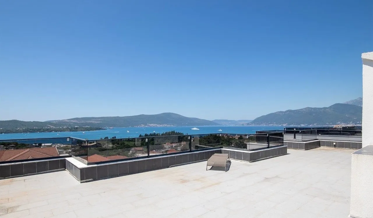 Prodaja, dvosoban stan, 95m², Kava, Tivat