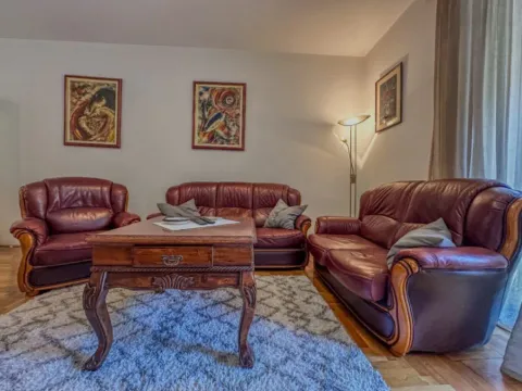 Rent, two bedroom apartment, 75m², Preko Morače, Podgorica - image 2