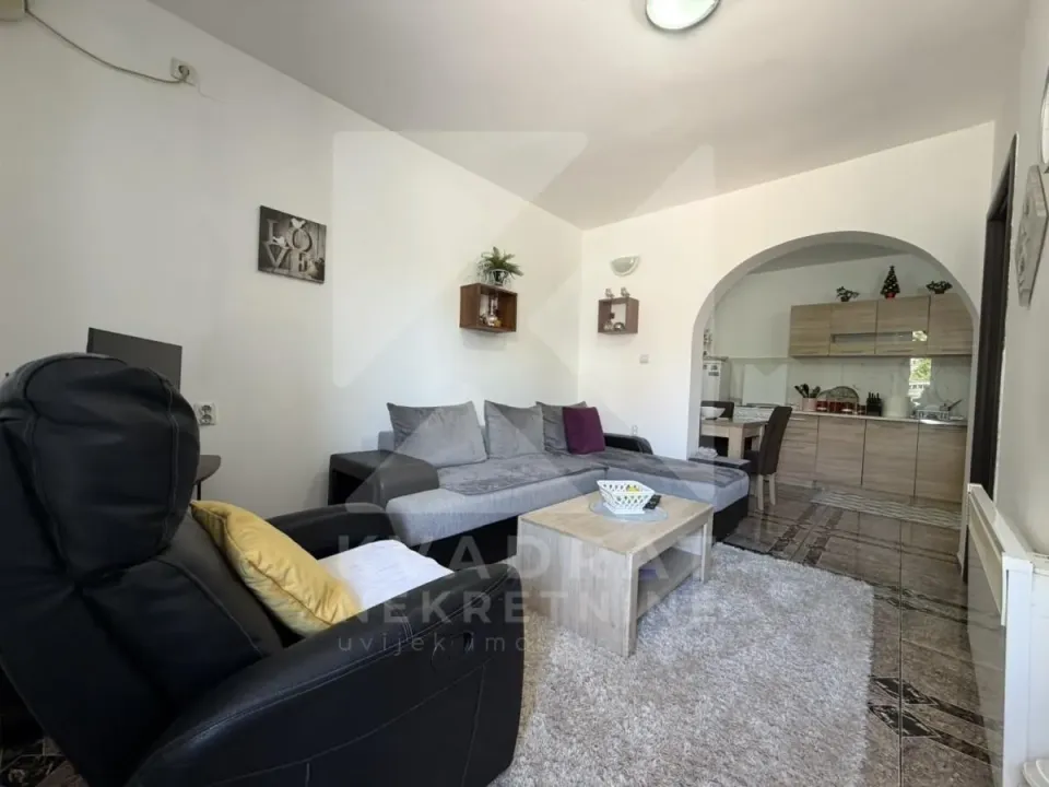 Rent, one bedroom apartment, 50m², Stari Aerodrom, Podgorica