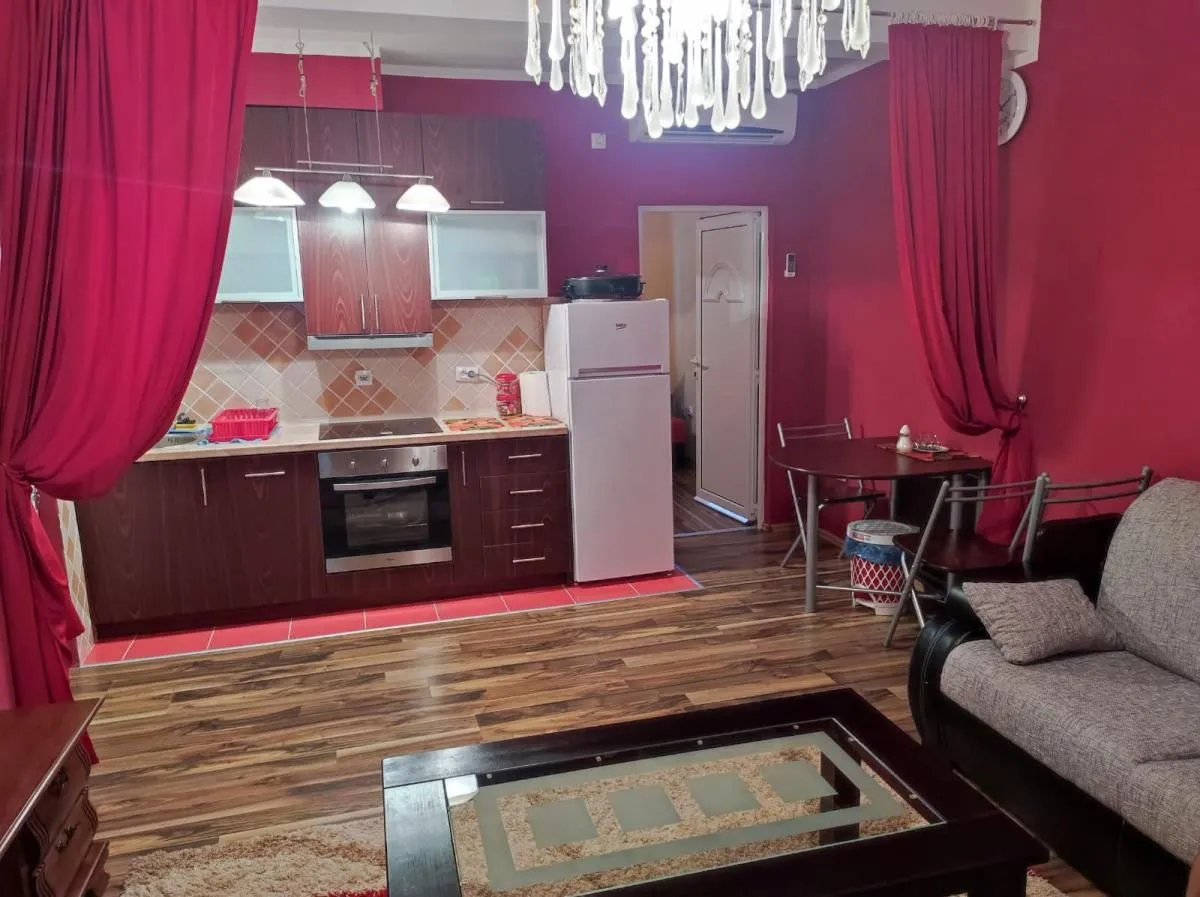 Sale, two bedroom apartment, 50m², Stari Grad, Budva