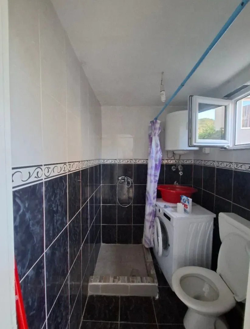Izdavanje, jednosoban stan, 32m², Seljanovo, Tivat