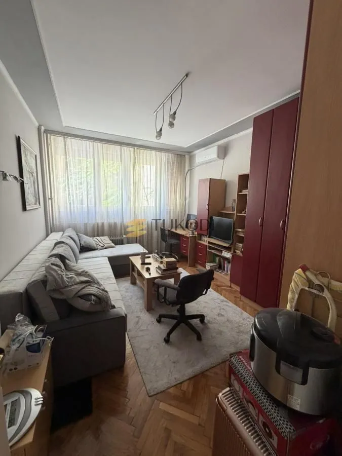 Prodaja, trosoban stan, 87m², Centar, Novi Sad