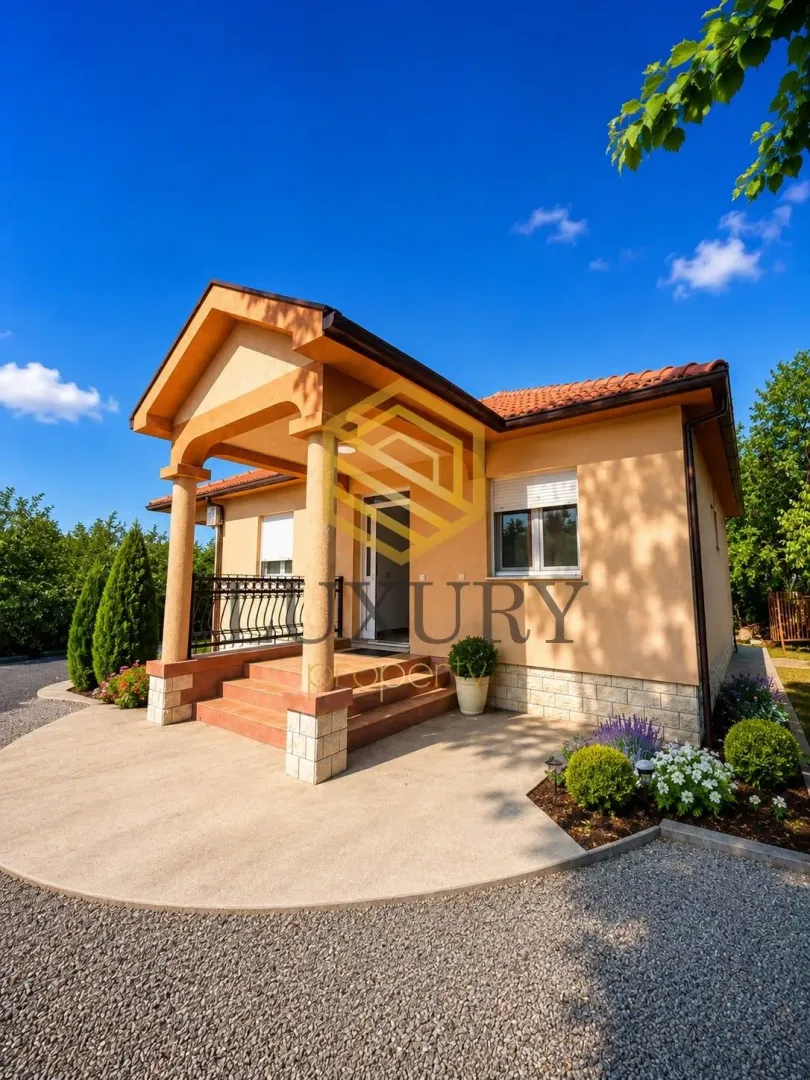 Rent, house, 100m², Barutana, Podgorica