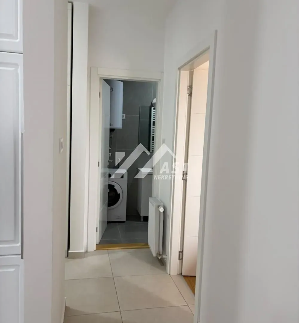Izdavanje, jednosoban stan, 44m², Podbara, Novi Sad Sve Podlokacije