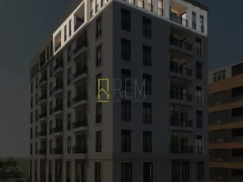 Prodaja, četvorosoban stan, 195m², Centar, Podgorica - image 4