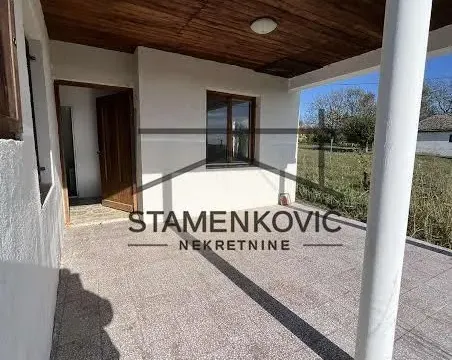 Prodaja, kuća, 130m², Čortanovci, Inđija - image 13