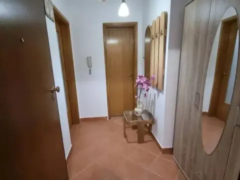 Prodaja, garsonjera, 24m², Zabjelo, Podgorica - image 1