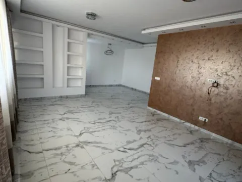 Prodaja, četvorosoban stan, 111m2, Nova Pazova, Stara Pazova