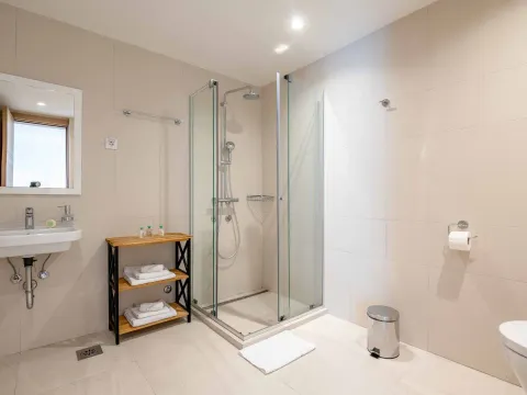 Sale, house, 150m², Blizikuće, Budva - image 20