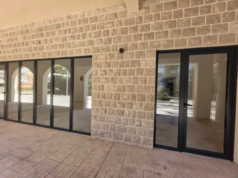 Sale, office space, 41m², Budva, Crna Gora - image 11