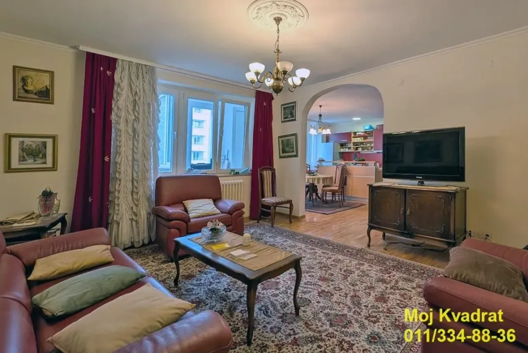 Prodaja, trosoban stan, 80m², Stari Grad, Beograd