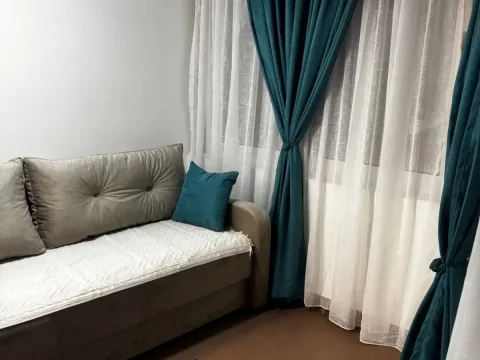 Izdavanje, dvosoban stan, 40m², Rafailovići, Budva - image 2