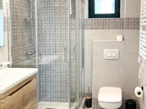 Prodaja, dvosoban stan, 81m², Bečići, Budva - image 12