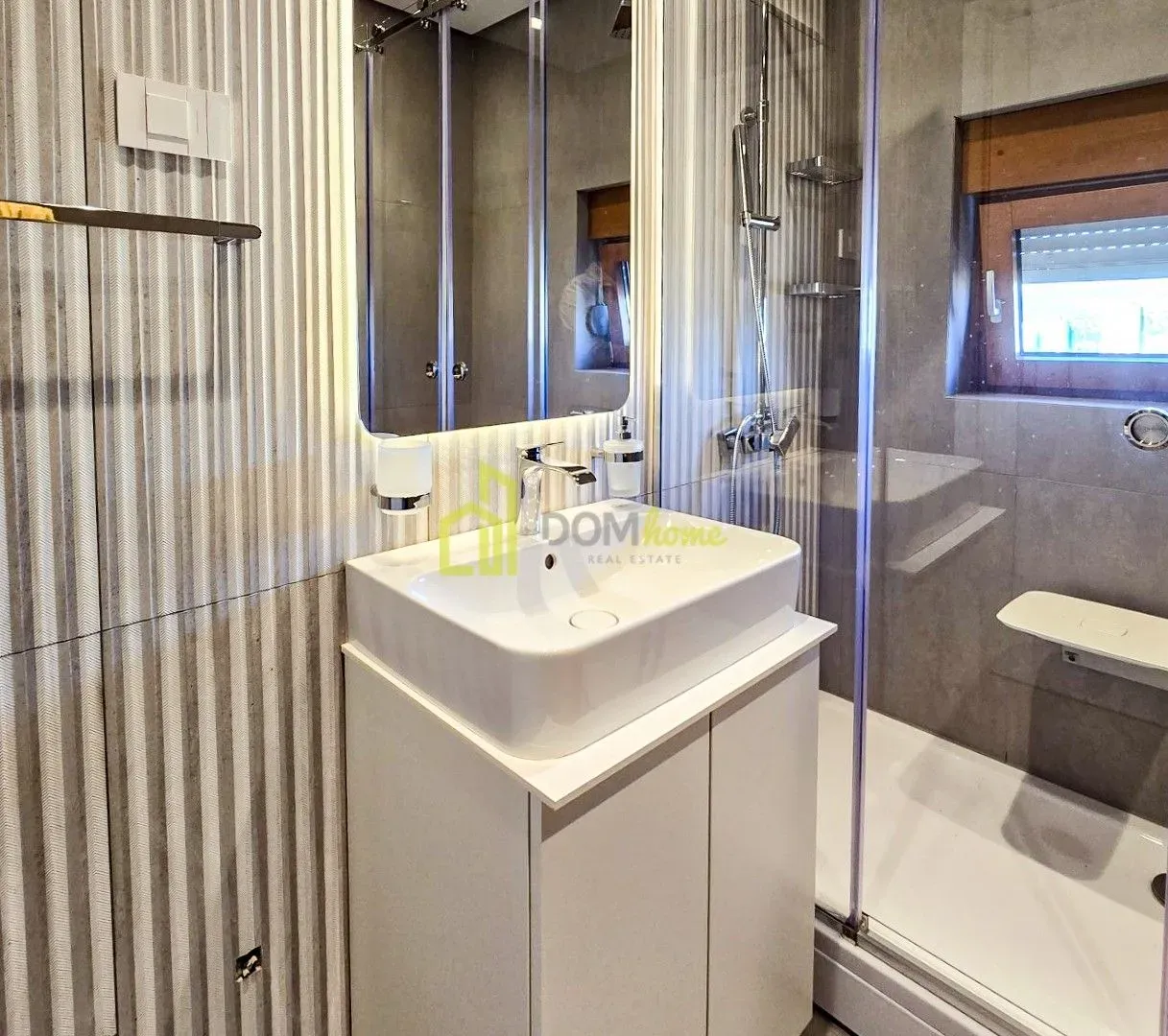 Prodaja, trosoban stan, 136m², Master Kvart, Podgorica