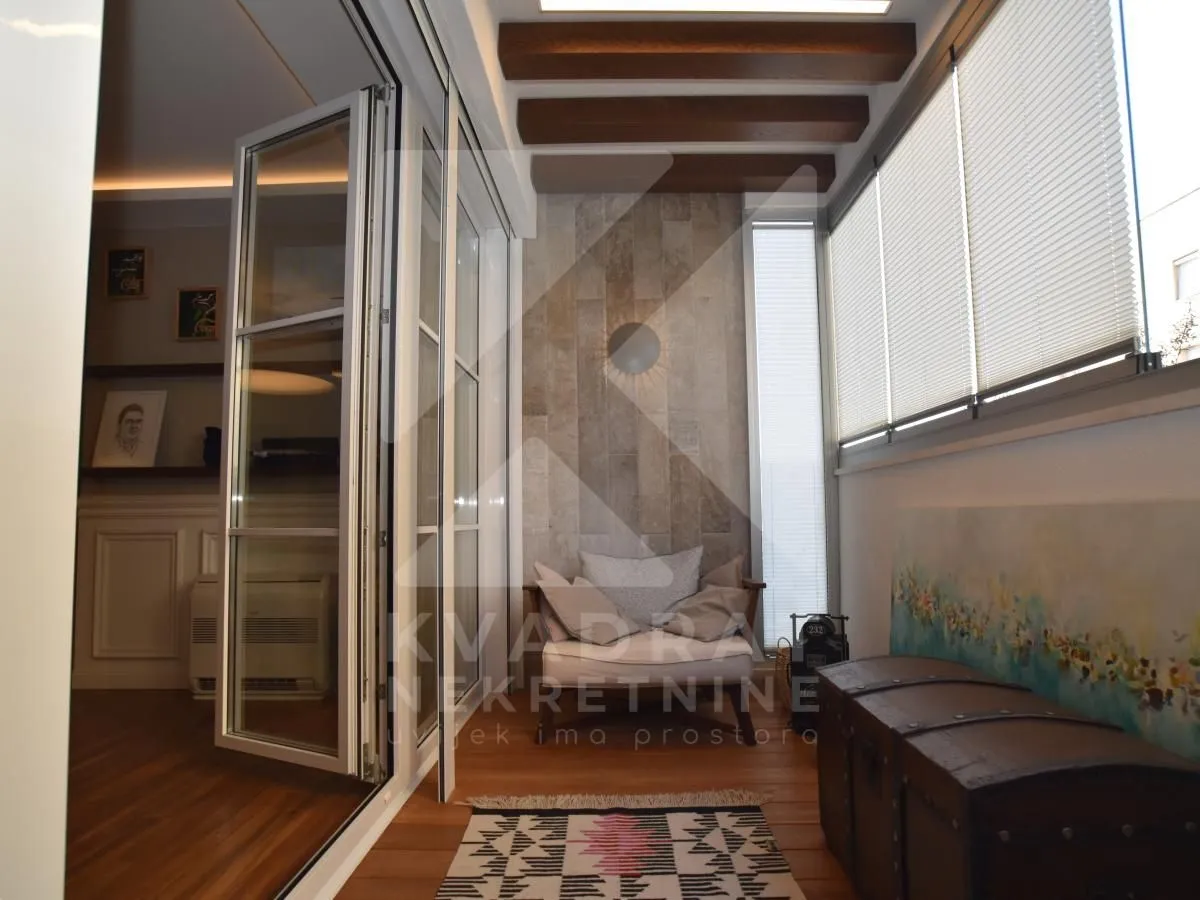 Prodaja, trosoban stan, 122m², Centar, Podgorica
