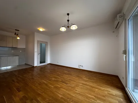 Sale, one bedroom apartment, 50m², Ljubović, Podgorica - image 2
