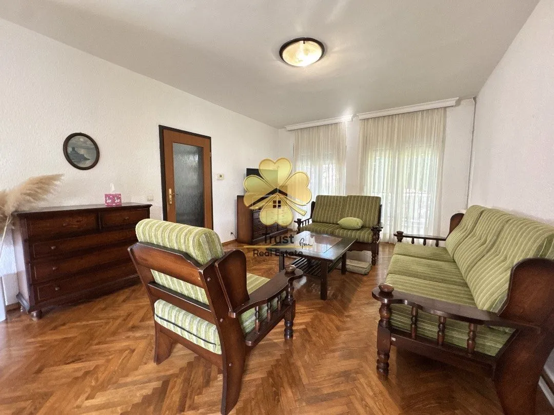 Rent, house, 200m², Stari Aerodrom, Podgorica
