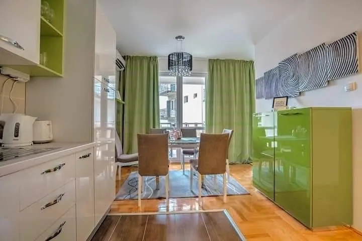 Prodaja, dvosoban stan, 86m², Bečići, Budva