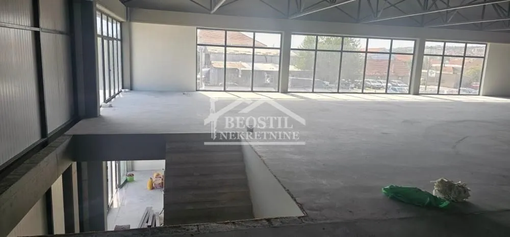 Rent, office space, 2100m², Centar, Smederevo