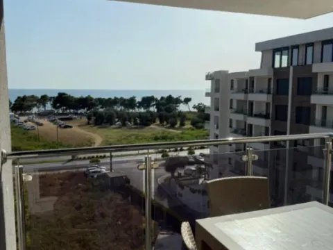 Izdavanje, trosoban stan, 96m2, Šušanj, Bar Izdavanje, trosoban stan, 96m2, Šušanj, Bar