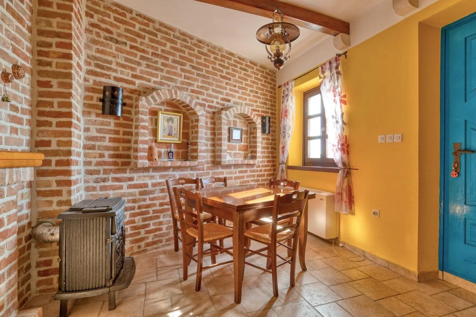 Sale, house, 311m², Reževići, Budva