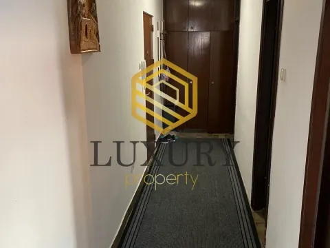 Prodaja, dvosoban stan, 76m², Blok 5, Podgorica - image 8