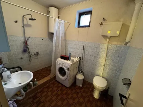 Prodaja, kuća, 188m², Beška, Inđija - image 20