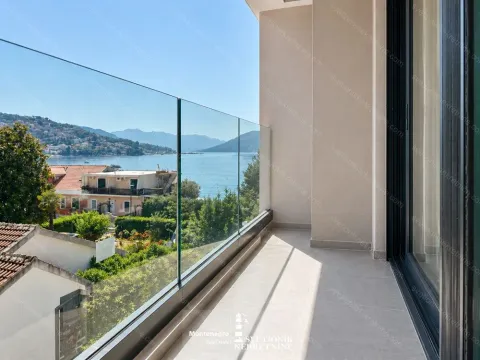 Prodaja, jednosoban stan, 41m², Igalo, Herceg Novi - image 2