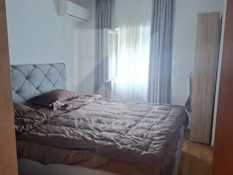 Rent, two bedroom apartment, 120m², City Kvart, Podgorica - image 5