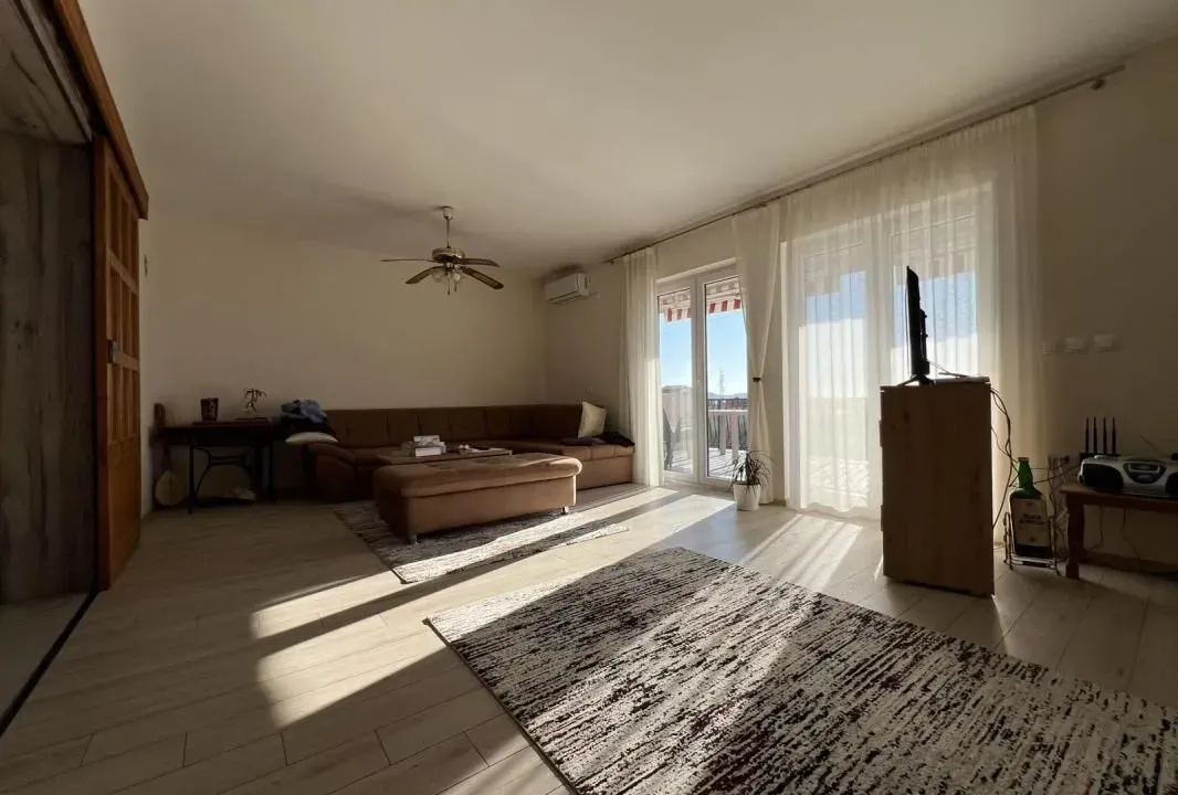 Sale, house, 350m², Bjeliši, Bar