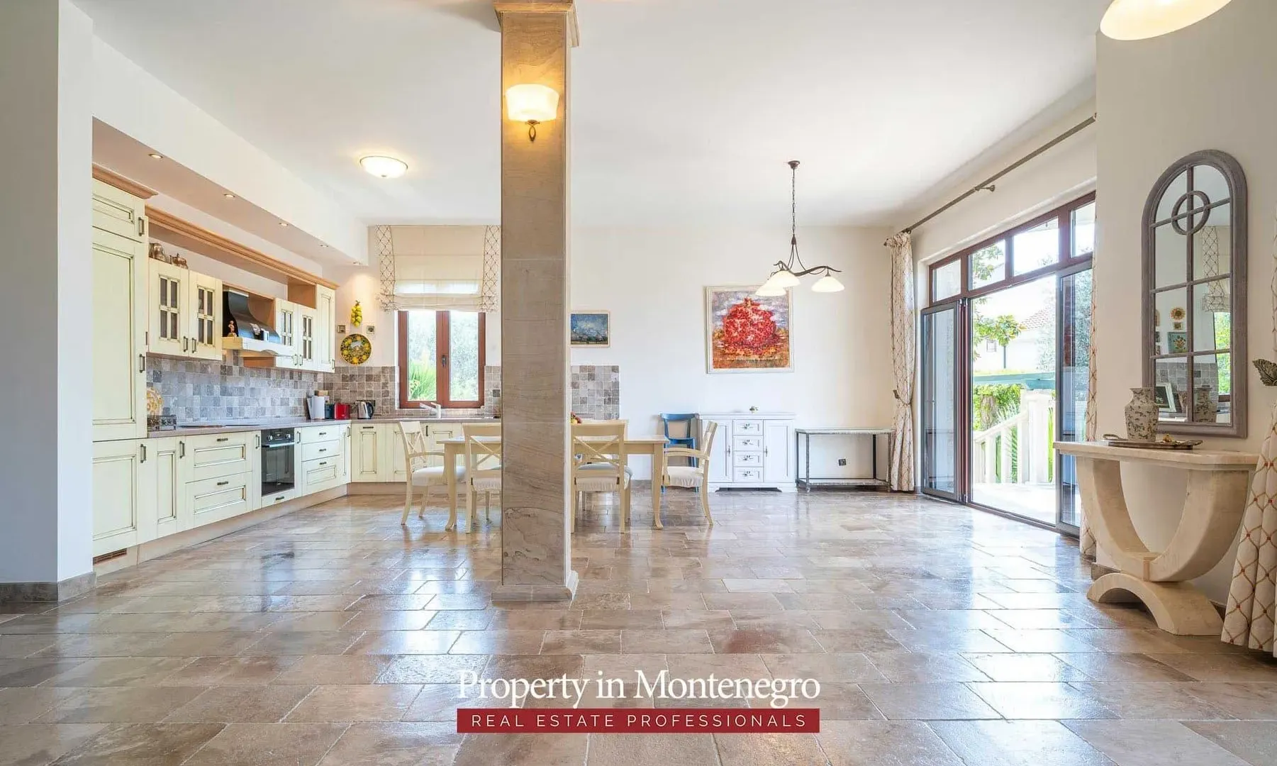Sale, house, 971m², Petrovac, Budva