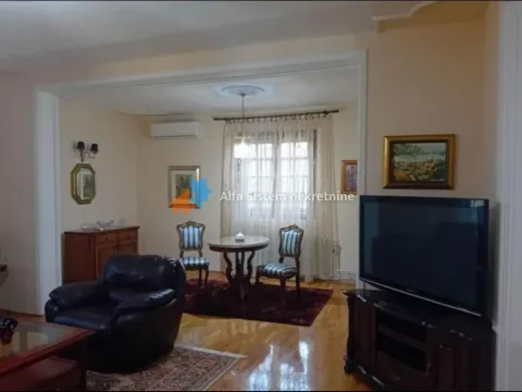 Izdavanje, kuća, 330m², Savski Venac, Beograd - image 3
