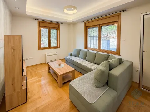 Izdavanje, dvosoban stan, 66m², Pod Goricom, Podgorica - image 4