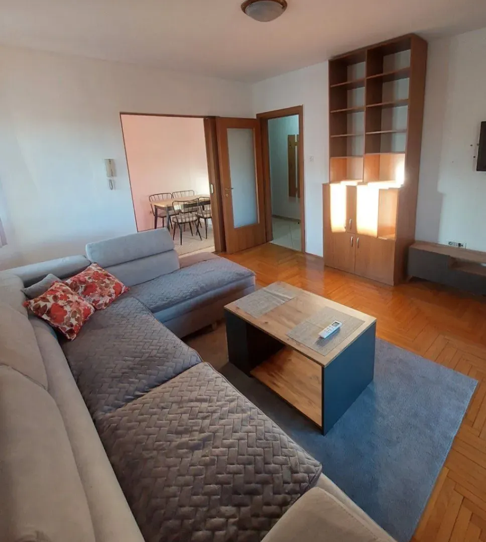 Izdavanje, jednosoban stan, 51m², Zabjelo, Podgorica