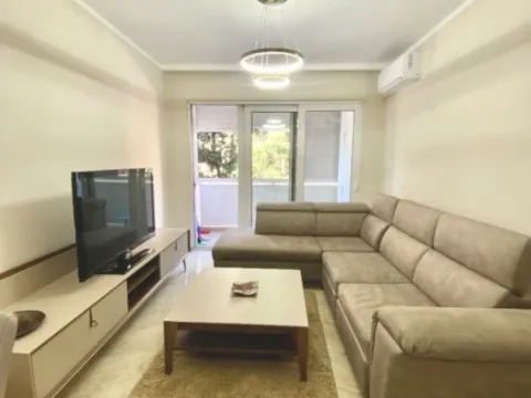 Izdavanje, dvosoban stan, 85m², Preko Morače, Podgorica - image 2