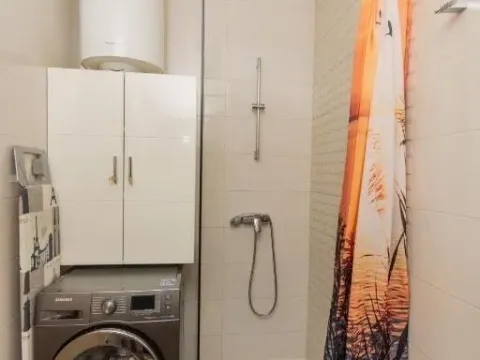 Izdavanje, jednosoban stan, 46m², City Kvart, Podgorica - image 11