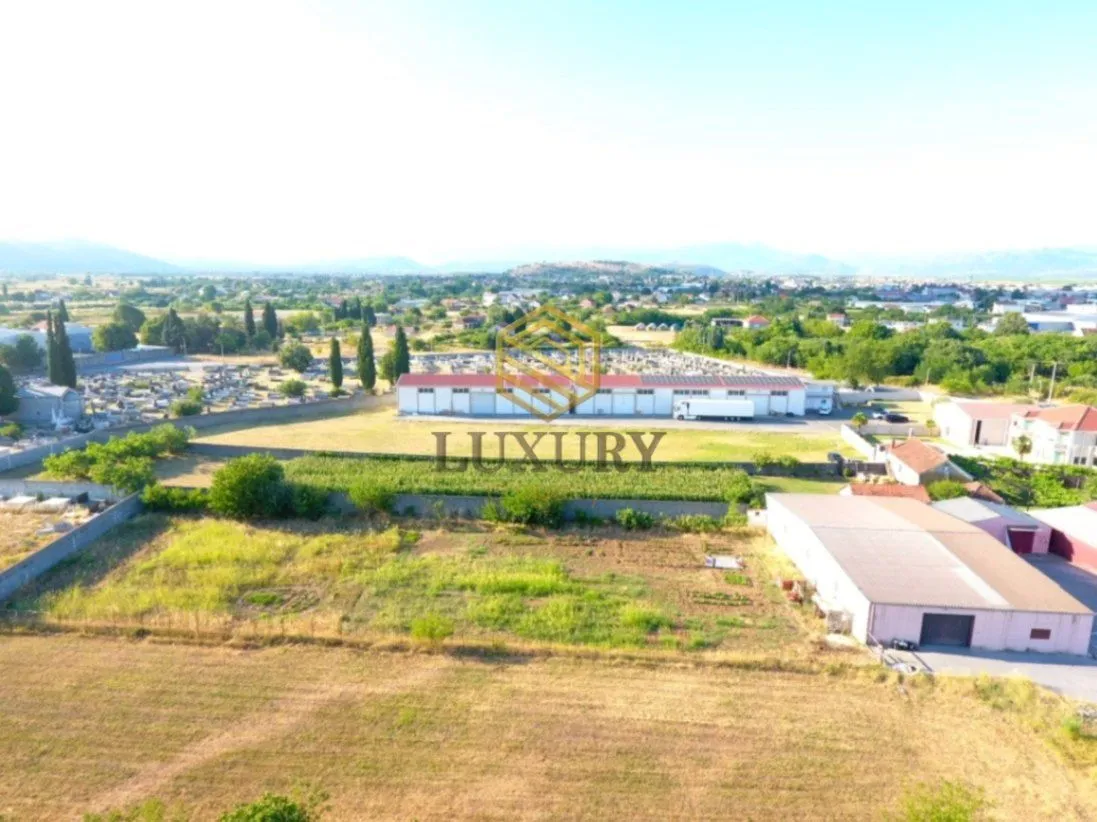 Prodaja, plac, 2800m², Zeta, Podgorica