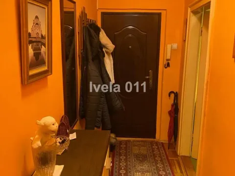 Stan in Vračar Sve Podlokacije