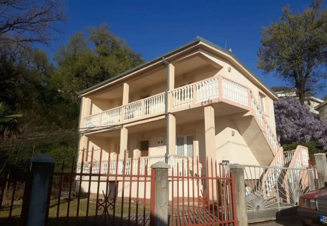 Prodaja, kuća, 146m², Brca, Bar