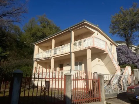 Sale, house, 146m², Brca, Bar