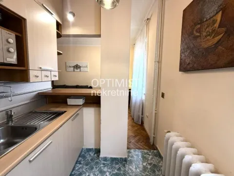 Rent, two bedroom apartment, 40m², Stari Grad, Beograd - image 9