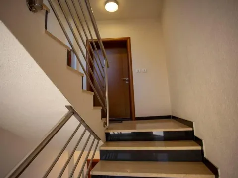 Prodaja, jednosoban stan, 57m², Kamenovo, Budva - image 8