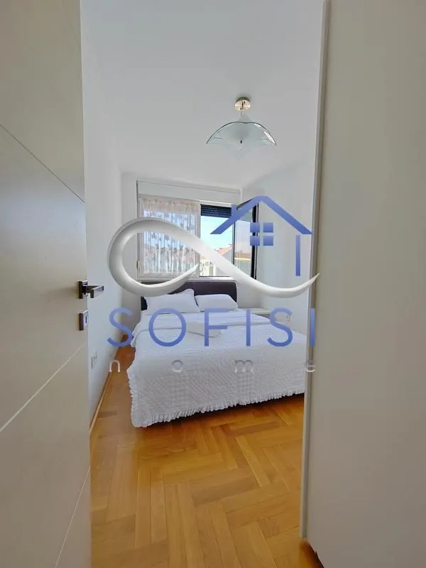 Izdavanje, dvosoban stan, 53m², Grbavica, Novi Sad Sve Podlokacije