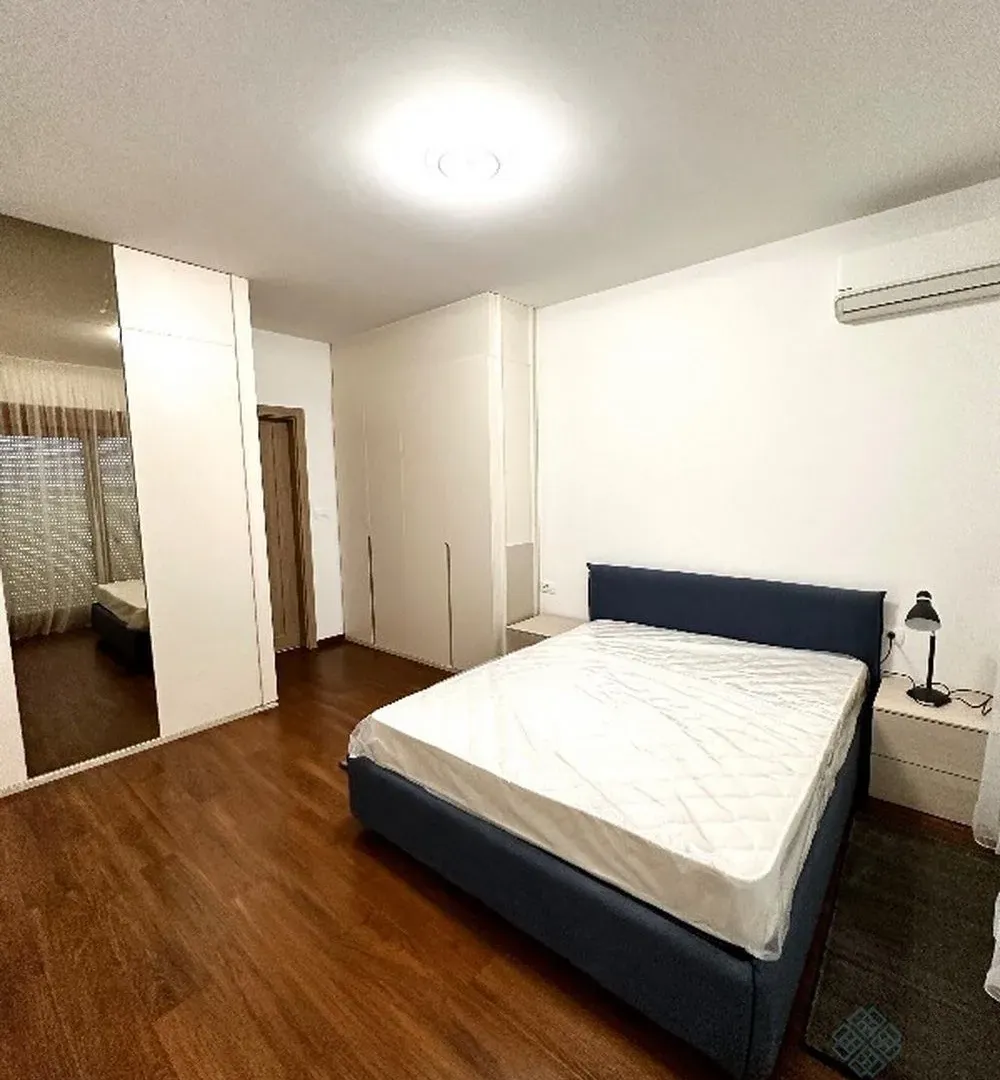 Izdavanje, četvorosoban stan, 127m², Master Kvart, Podgorica