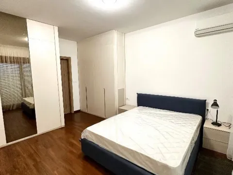 Izdavanje, četvorosoban stan, 127m², Master Kvart, Podgorica - image 10