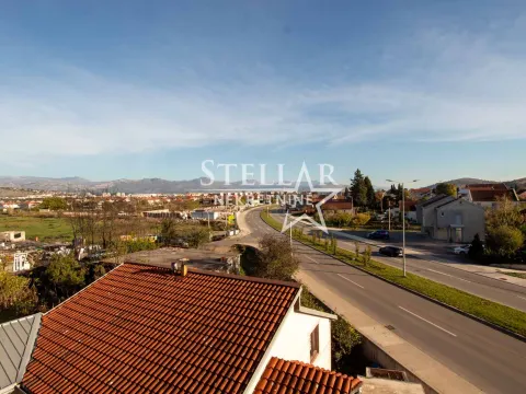 Izdavanje, poslovni prostor, 386m², Gornja Gorica, Podgorica - image 8