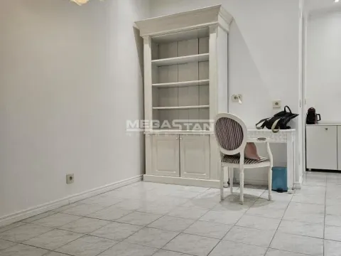 Izdavanje, poslovni prostor, 27m², Vračar Hram, Vračar Sve Podlokacije - image 3