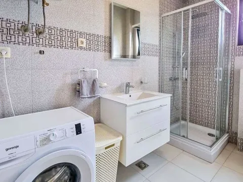 Sale, two bedroom apartment, 72m², Budva, Crna Gora - image 6