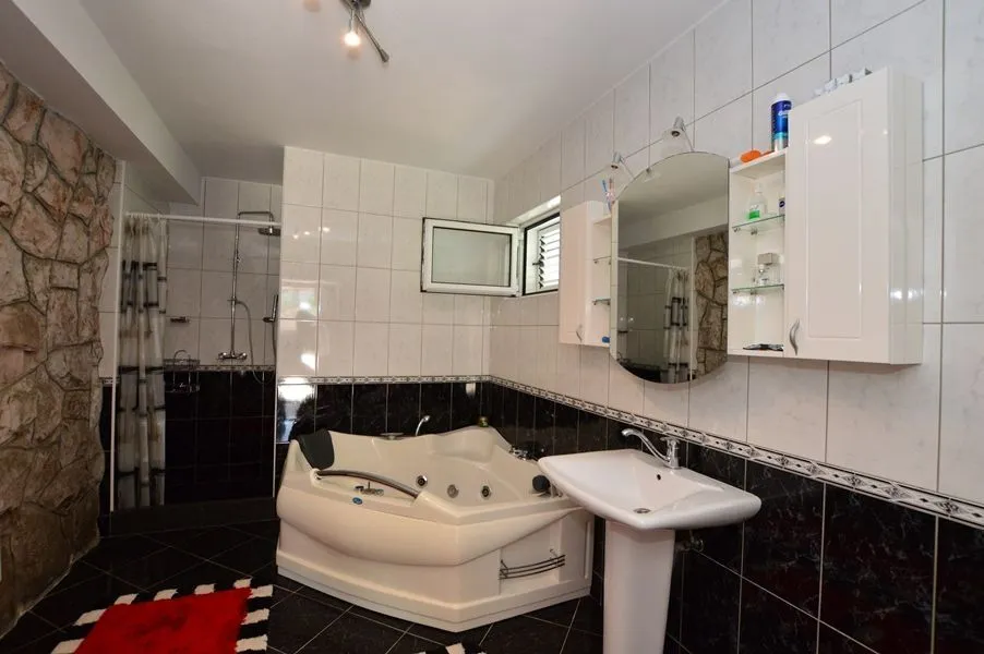 Prodaja, kuća, 91m², Kumbor, Herceg Novi