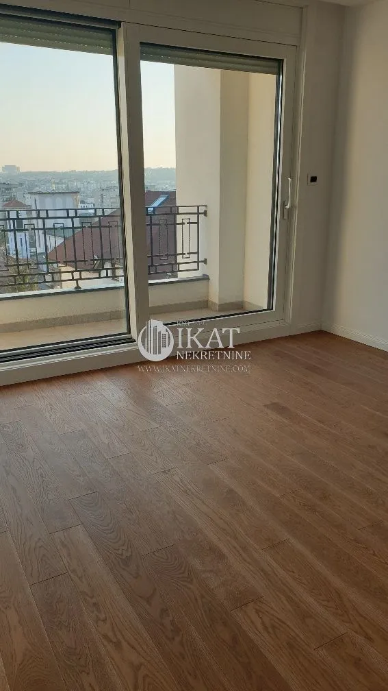 Sale, three bedroom apartment, 71m², Čubura, Beograd